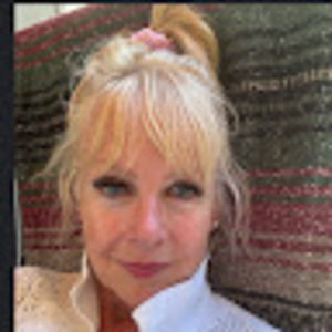 Meet your Posher, Lynn